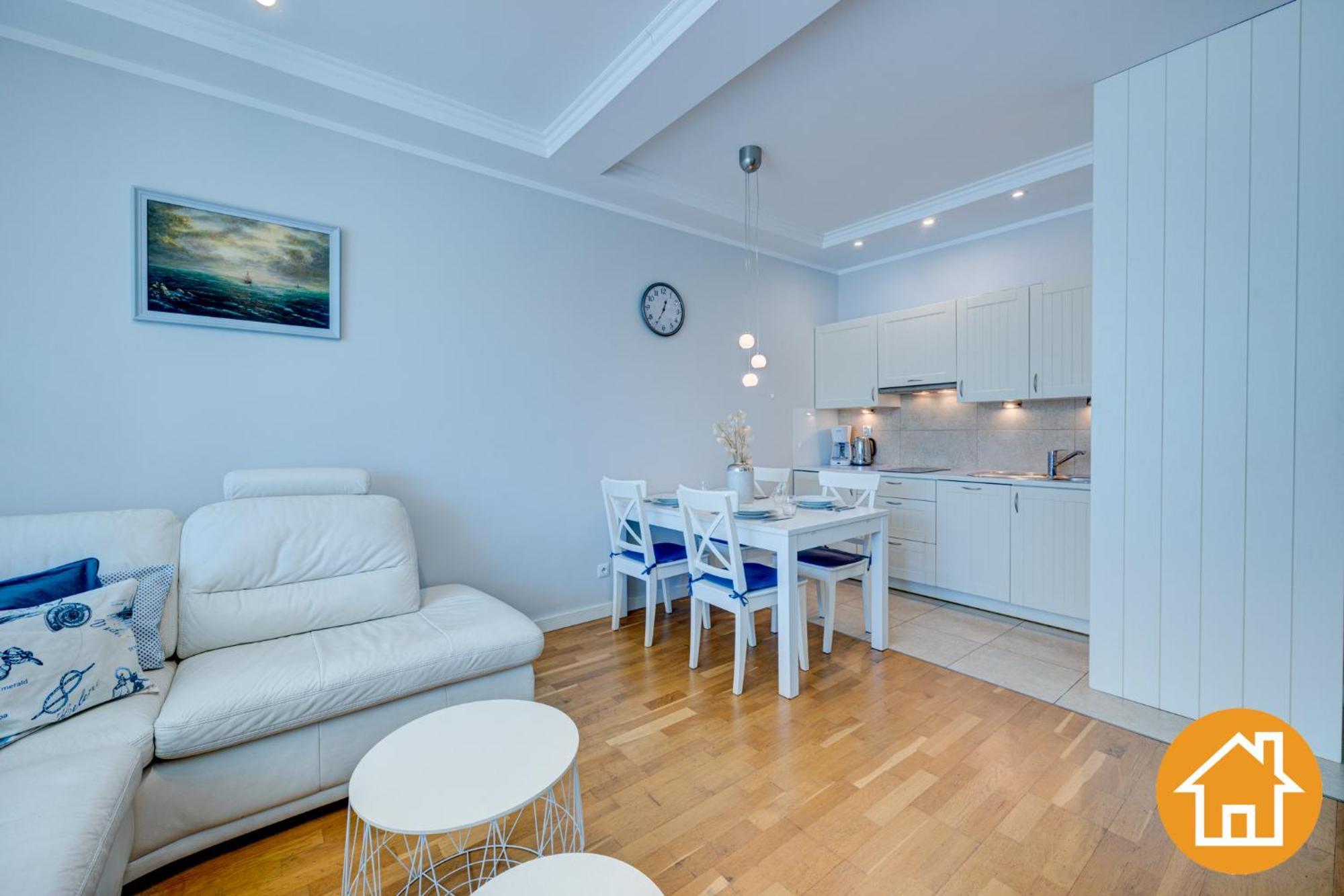 Apartment Aquamarina - Visitopl Misdroy